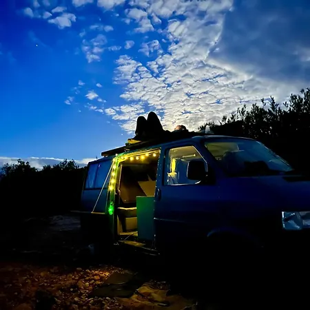 Campo de lujo Karlson - Little On Wheels ! *